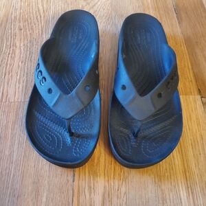 CROCS Black Baya Li Womans Flip Flops, Size 8